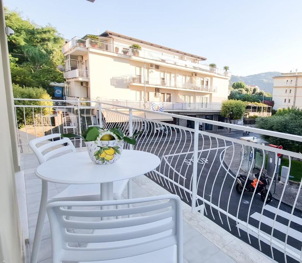 Palazzo Mauro Sorrento Luxury Rooms Exterior foto