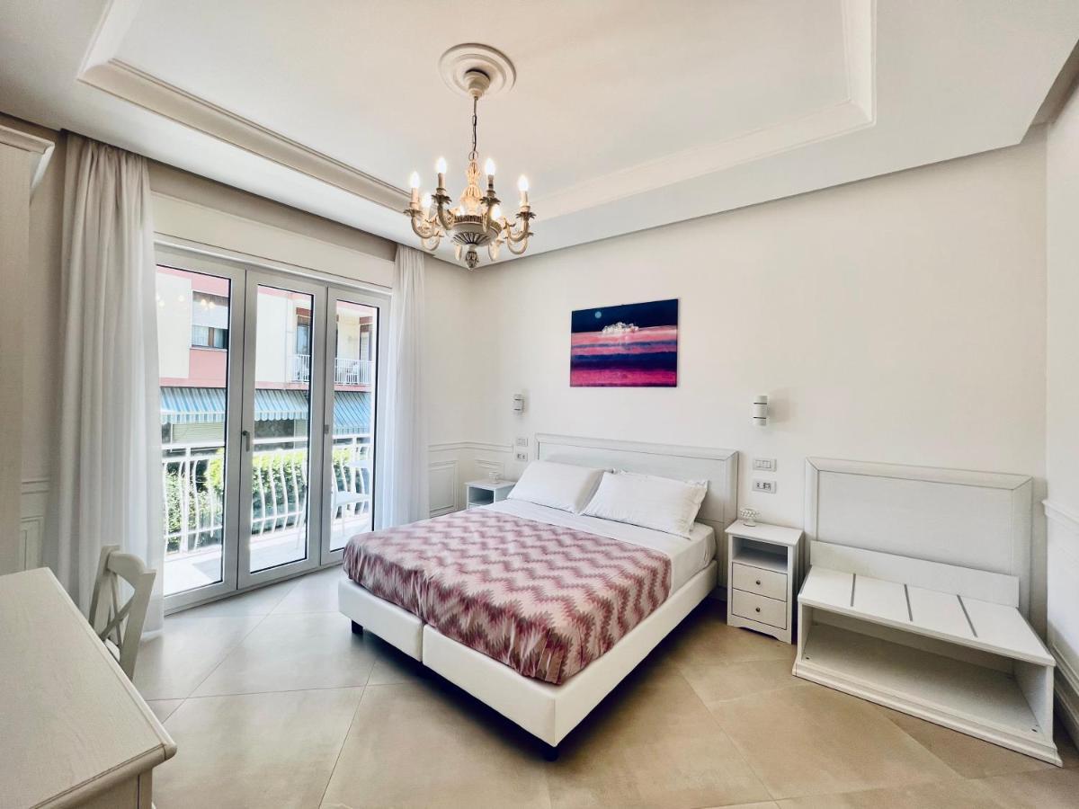 Palazzo Mauro Sorrento Luxury Rooms Exterior foto